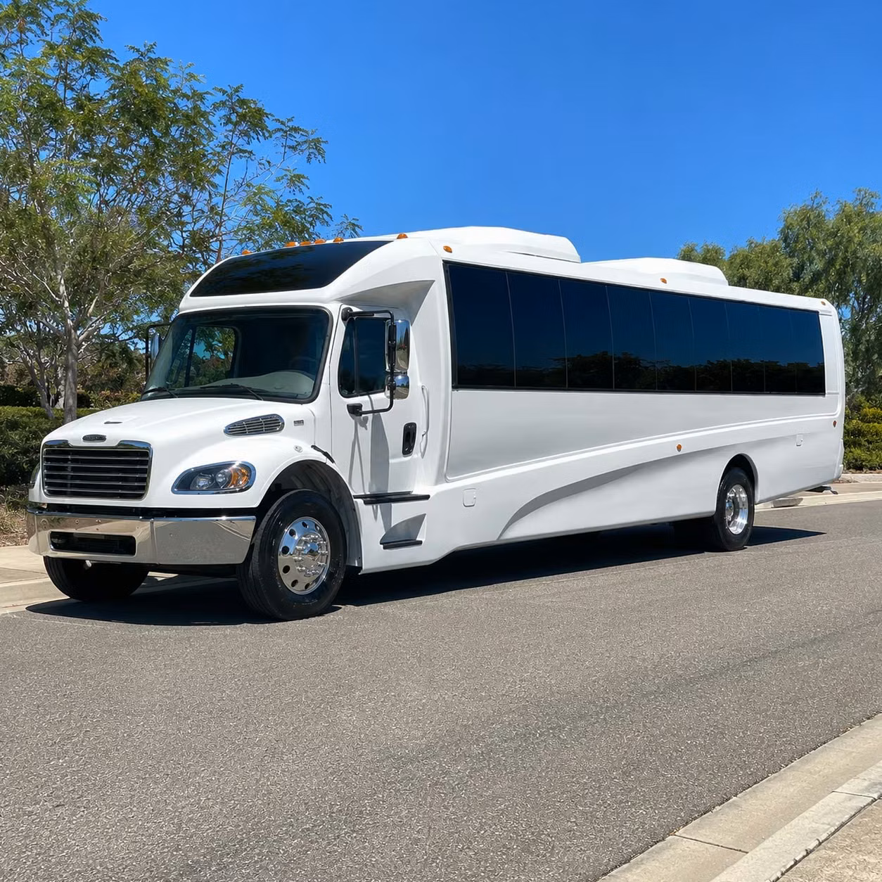 25 passenger minibus